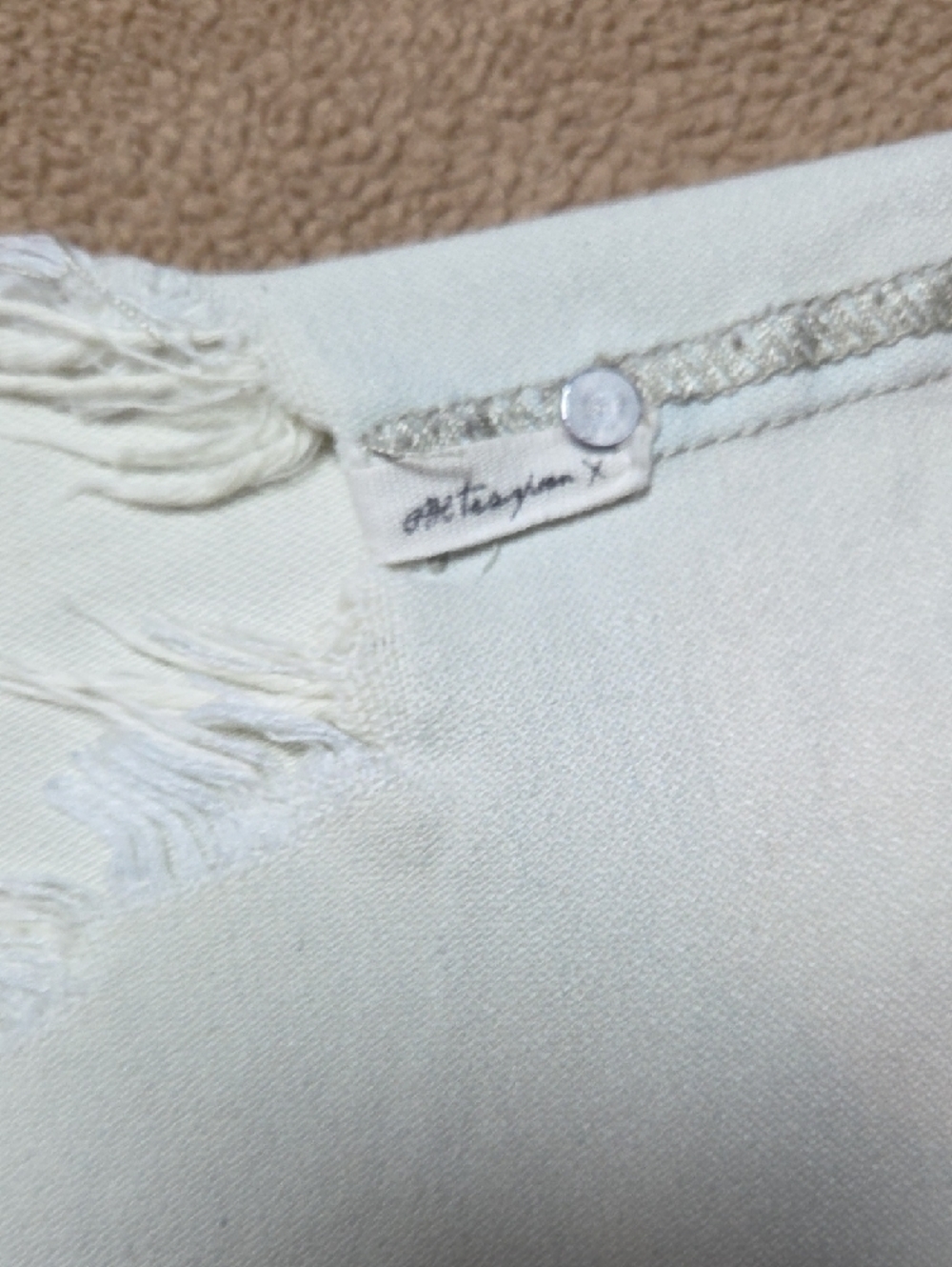 One by Teaspoon White High-Rise Frayed Hem Denim Shorts,sz 29. - Picture 10 of 16